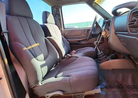 2003 GMC Sonoma z USA, uszkodzony, nr VIN 1GTCS14H338261030